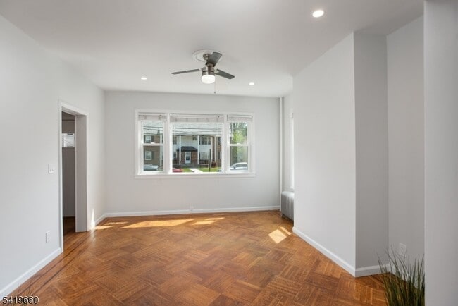 Building Photo - 108 Thomas St