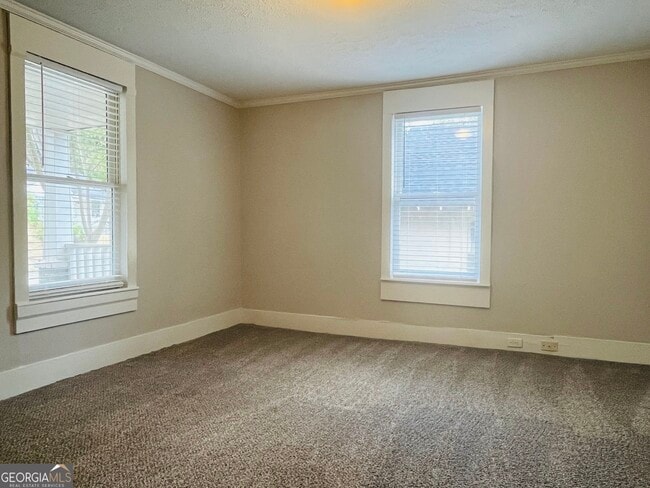 Building Photo - 513 Harwell Ave