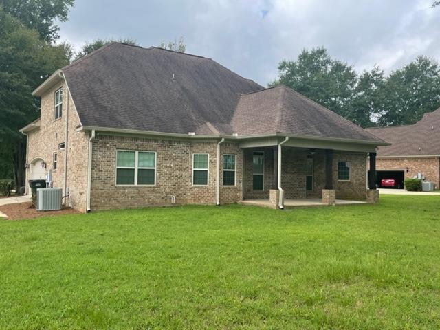 Building Photo - 2102 Hiwassee Dr