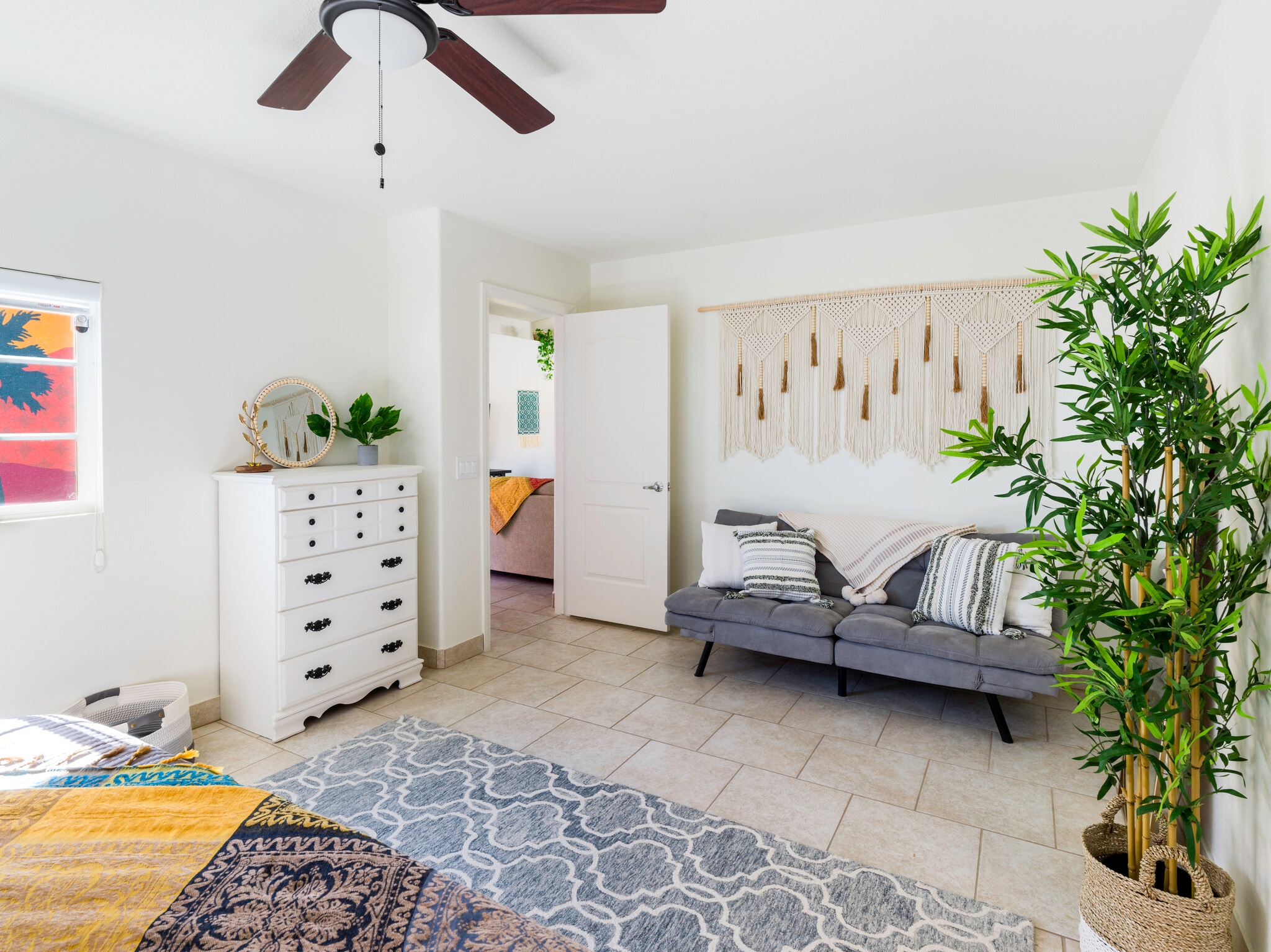 Master bedroom with en suite bathroom and walk in closet - 13416 Cholla Dr