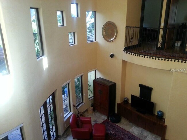 Building Photo - 1953 Freedom Dr