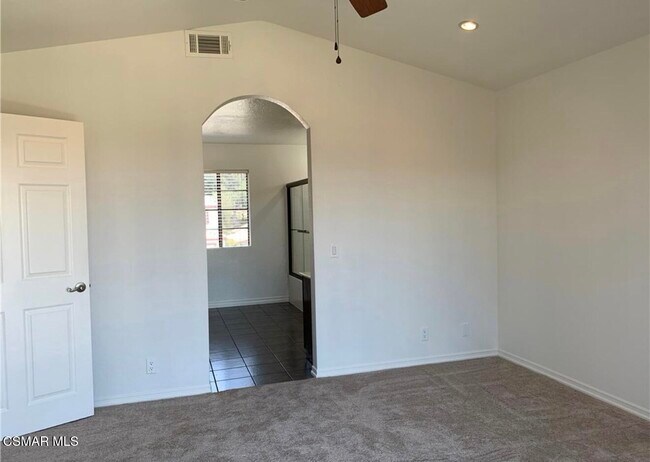 Building Photo - 852 Congressional Rd