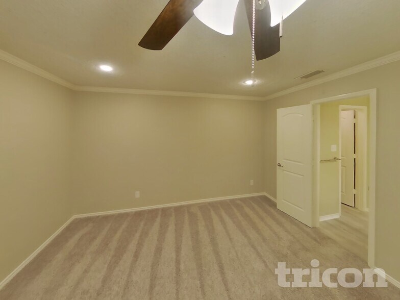 Building Photo - 3427 Waterview Trail