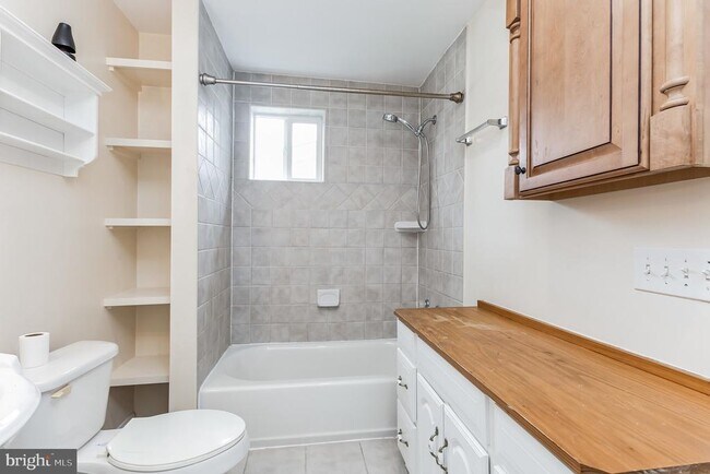 Building Photo - 6511 Virginia Hills Ave