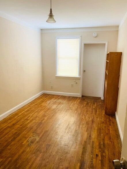 Building Photo - 2931 Mickle Ave