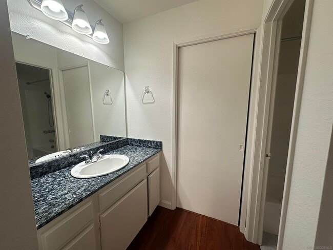 Building Photo - 4050 Rosenda Ct