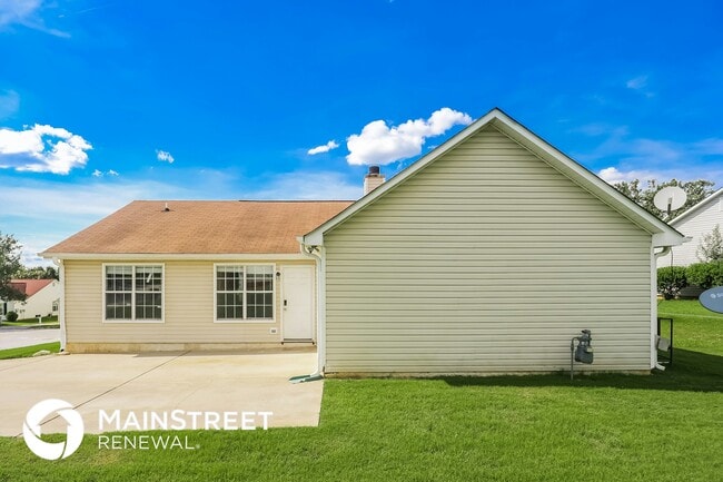 Building Photo - 10608 Pecan Ln