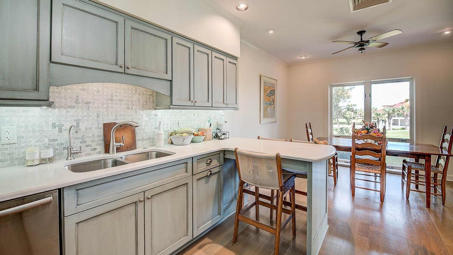 Building Photo - 38 Leeward Ct