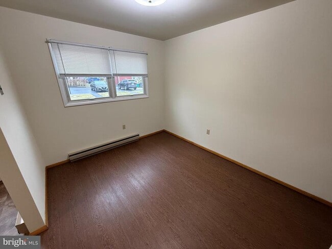 Building Photo - 114 W Vine St