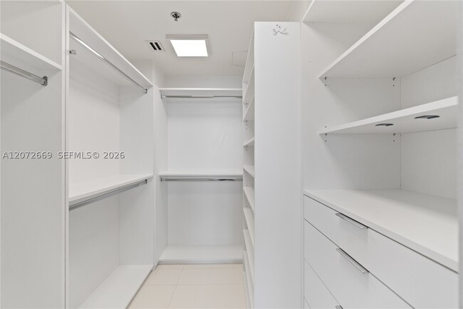 Building Photo - 4201 Collins Ave