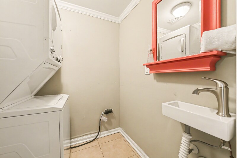 Building Photo - 507 Stinson Dr