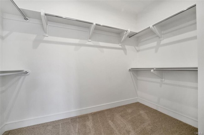 Building Photo - 109 Dolci