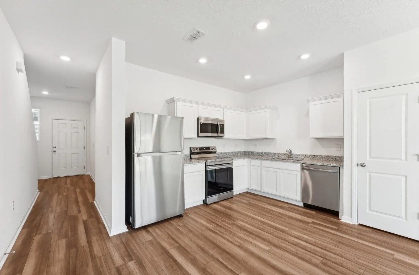 Building Photo - 1301 Tofino Dr