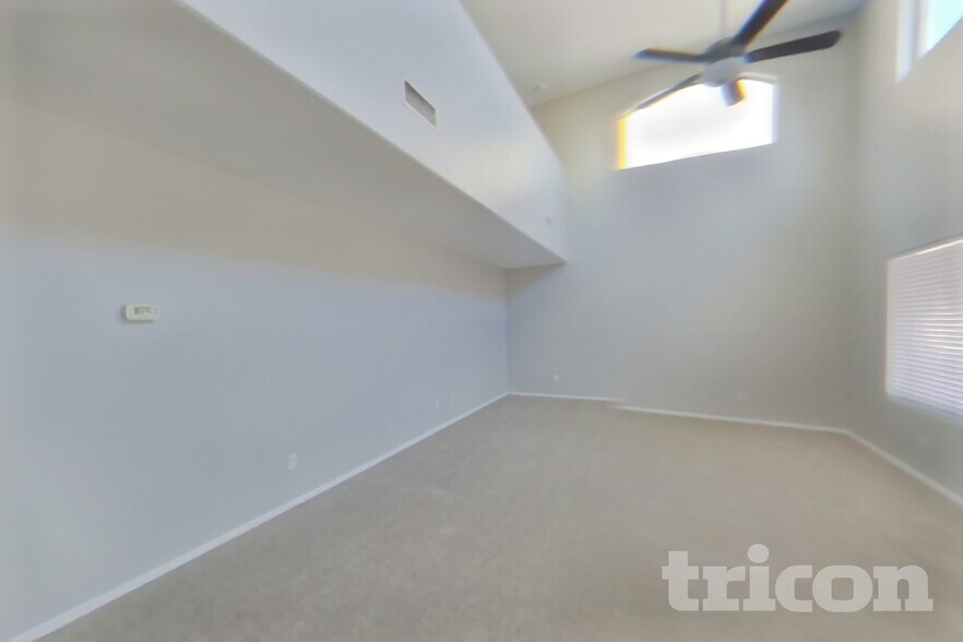 Building Photo - 3868 W Goldmine Mountain Dr