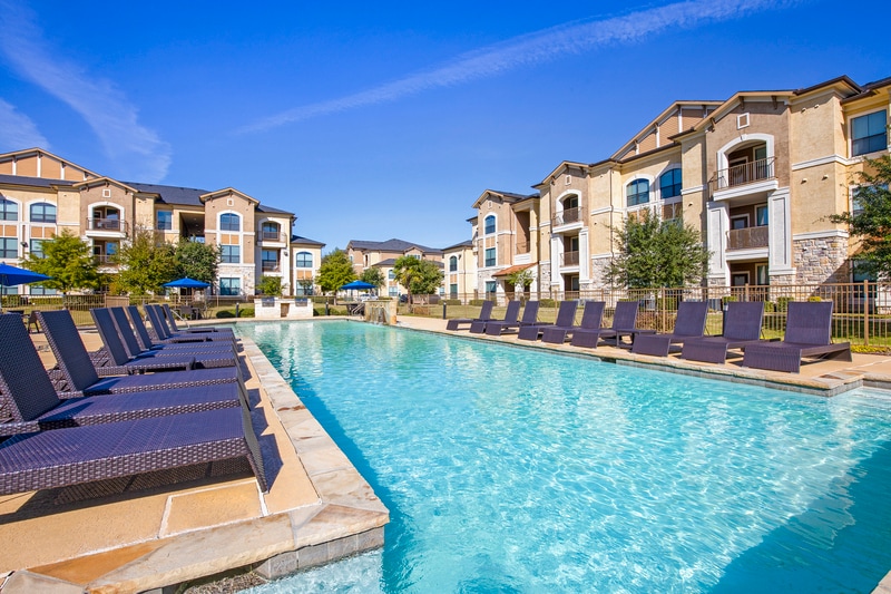 Summercrest Burleson Apartments 1320 NW Summercrest Blvd Burleson TX