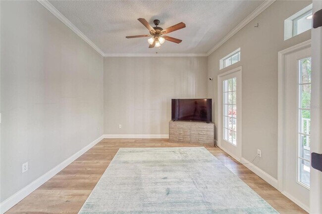 Building Photo - 5225 Brighton Shore Dr