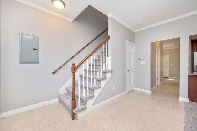 Building Photo - 748 Washington Ave