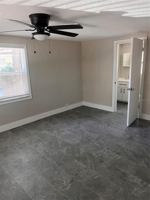 Building Photo - 6703 S MacDill Ave