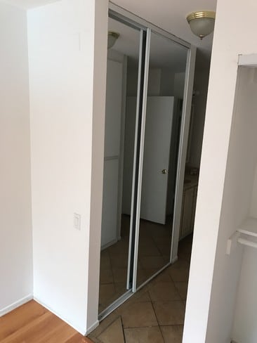 Building Photo - 5460 White Oak Ave