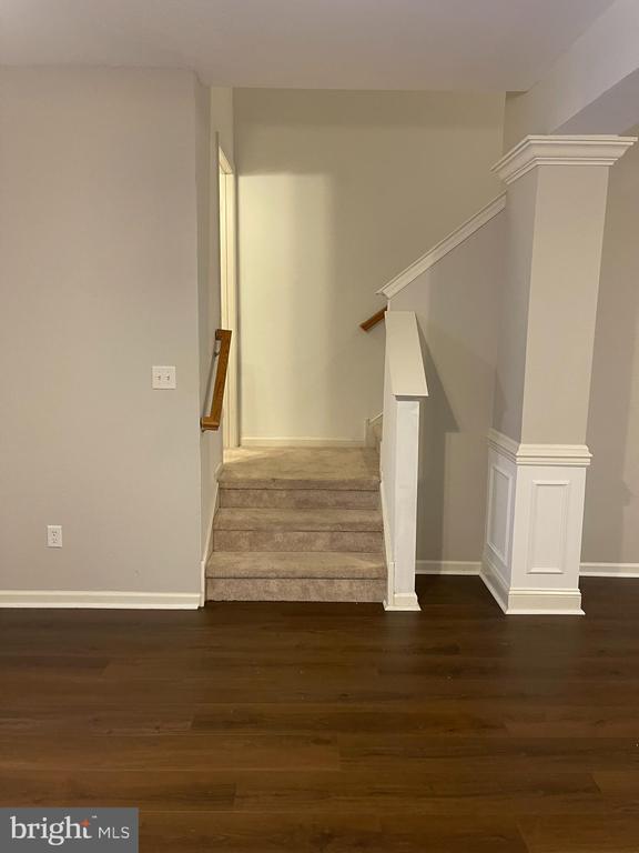 Building Photo - 310 Norwalk Way