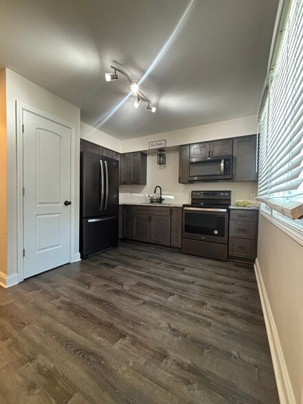 Building Photo - 14508 Colfax St