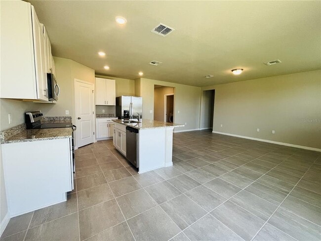 Building Photo - 1061 Oak Vly Dr