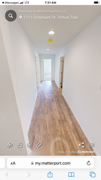 Building Photo - 16067 Garden Pky
