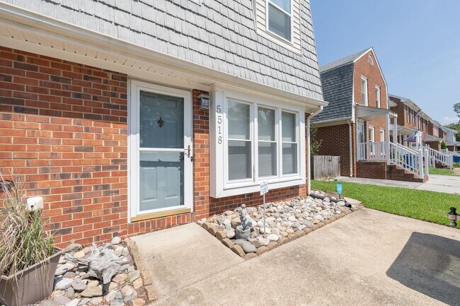 Building Photo - 5518 Gates Landing Rd