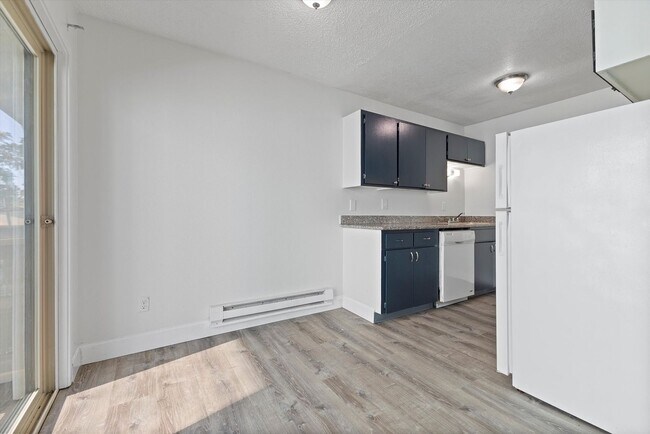 Interior Photo - Bush Street