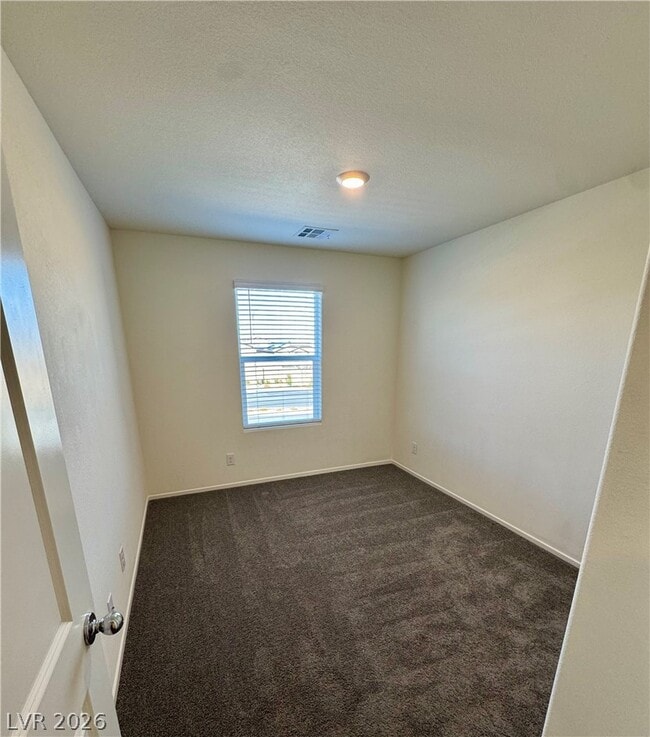 Building Photo - 10920 Rollingford Ave