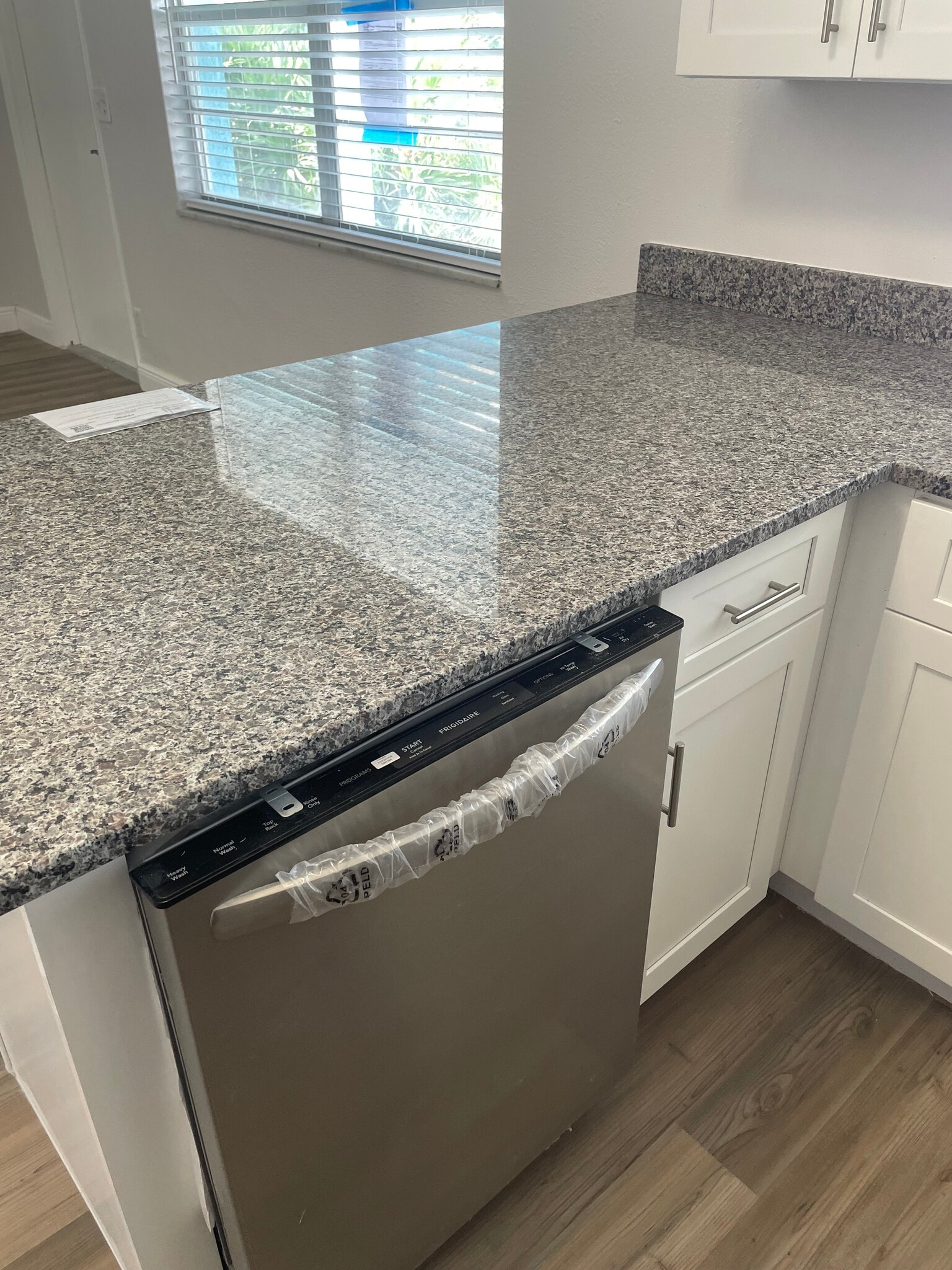 Building Photo - 121 Marcelle Ave