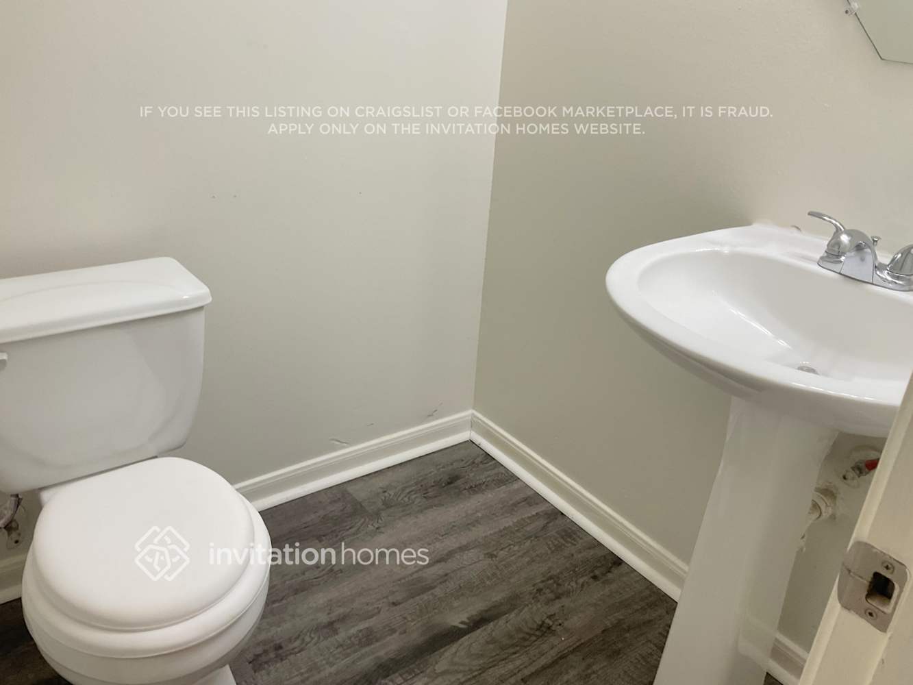 Building Photo - 810 Rosa Del Villa Ct