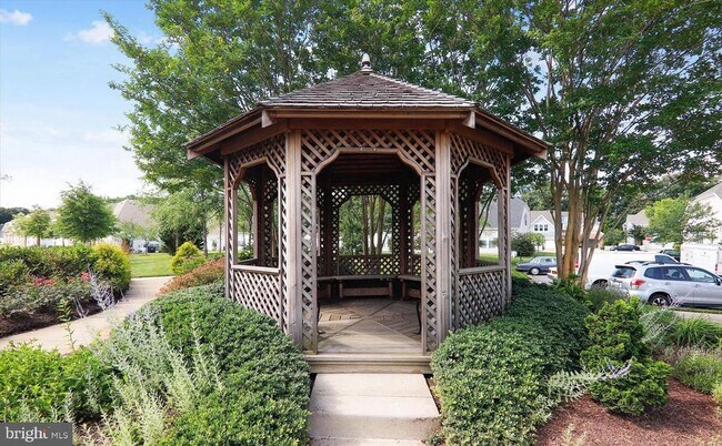 Building Photo - 13901 Belle Chasse Blvd