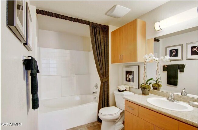 Building Photo - 3825 W Anthem Way