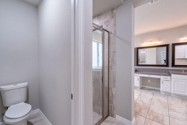 Building Photo - 815 Sunbeam Creek Ct
