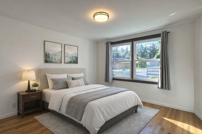 Building Photo - 16748 Linden Ave N