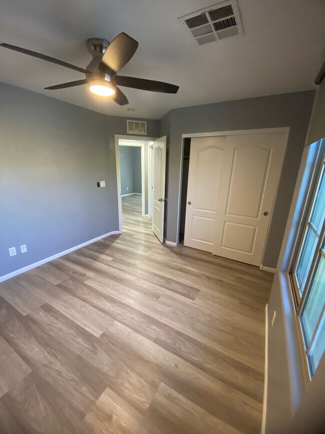 Building Photo - AMERICANA Property Mgmt - Beautiful 4 beds...