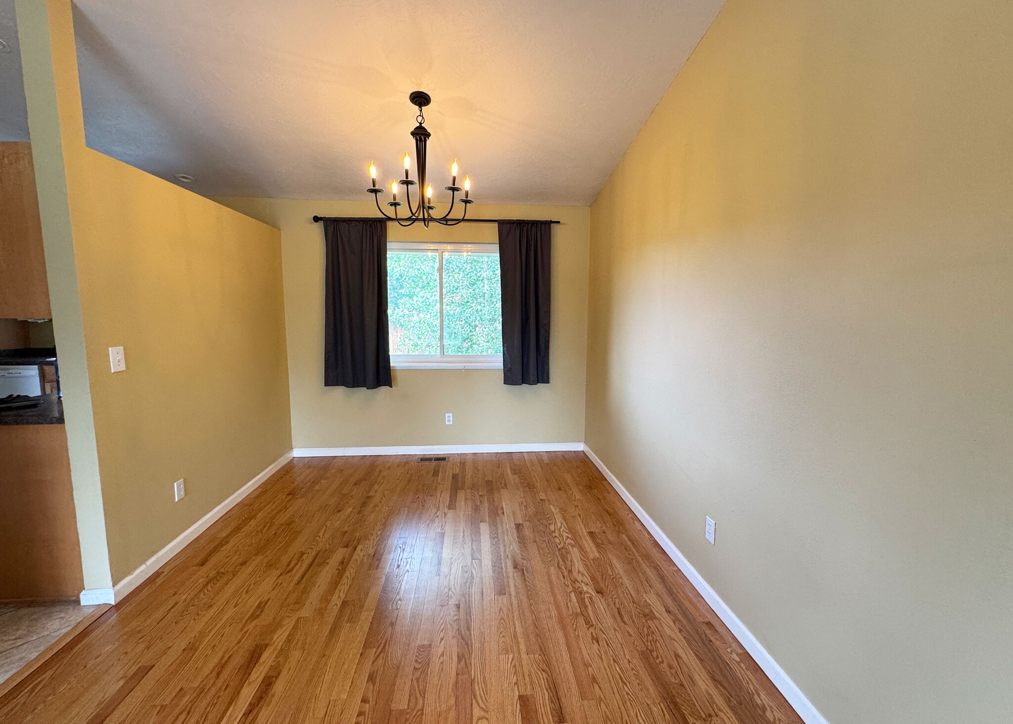 Building Photo - 8038 Horizon Dr