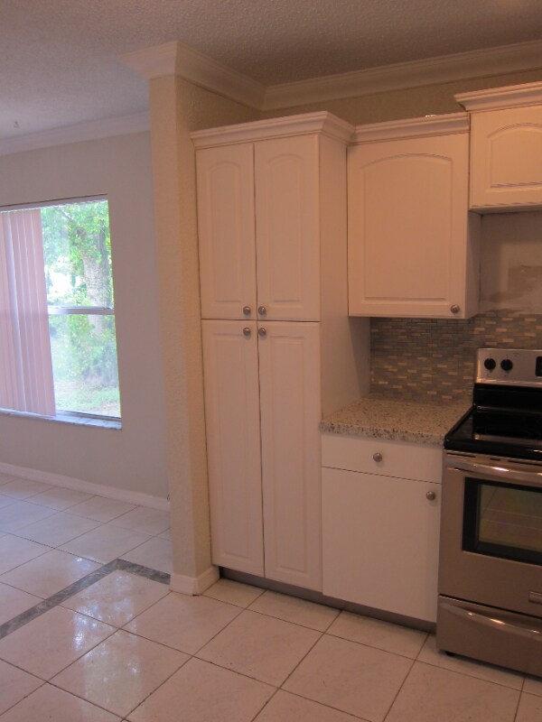 Building Photo - 1306 S 29th Ave