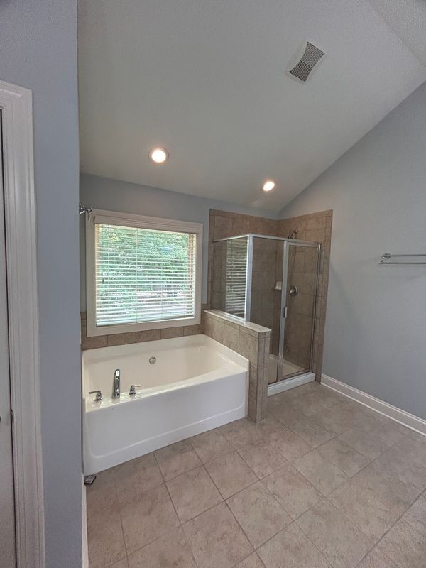 Building Photo - 3689 Union Park Dr