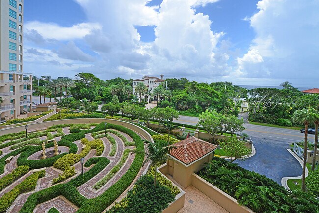 Building Photo - 3740 S Ocean Blvd