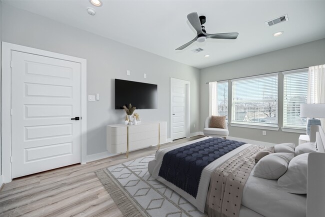 Building Photo - 1718 Hardy St