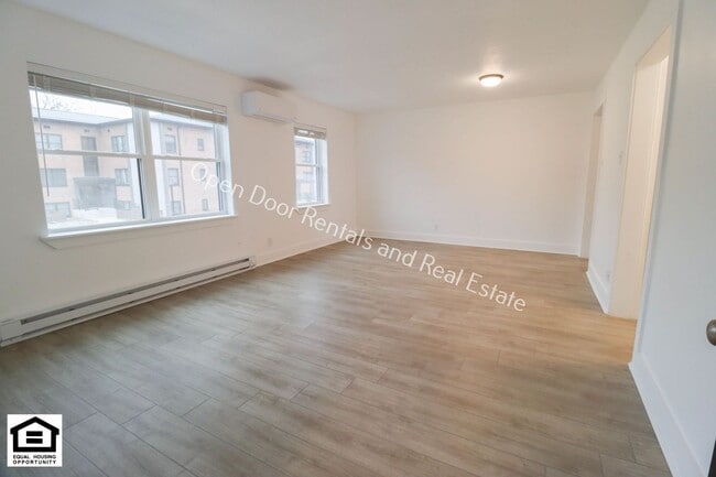 Building Photo - 1823 Griswold Dr