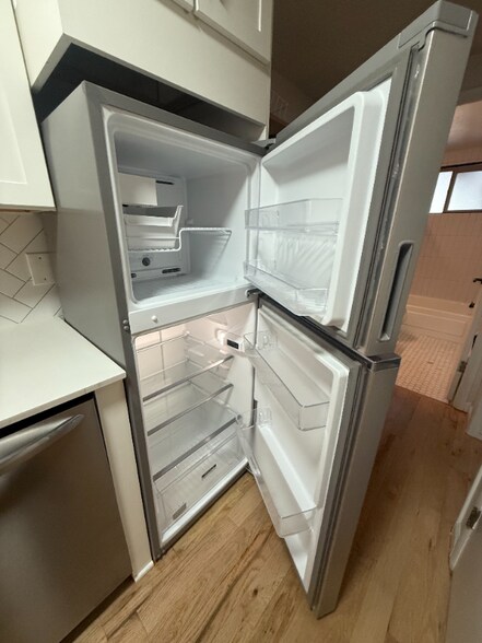 Building Photo - 331 Sherman St