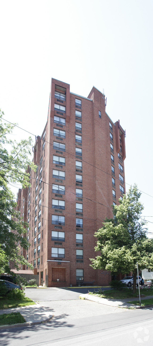 Building Photo - B'nai B'rith Parkview