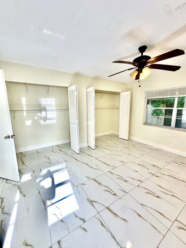 Building Photo - 4141 NW 90th Ave