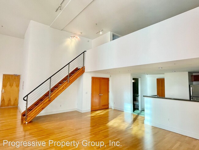 Building Photo - 1 br, 2 bath House - 200 Townsend #27