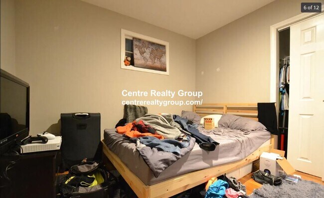 Building Photo - 26 Kenrick St