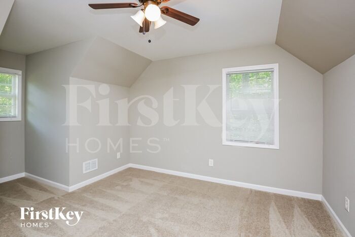 Building Photo - 4642 Shay Terrace