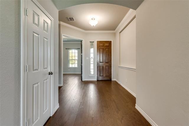 Building Photo - 9408 Lakeway Dr